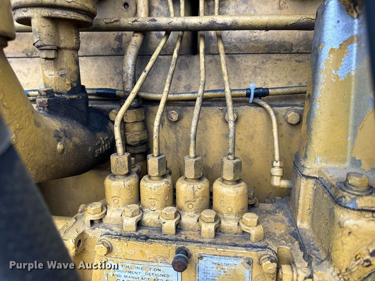 image for item NM9119 1964 Caterpillar D7E dozer