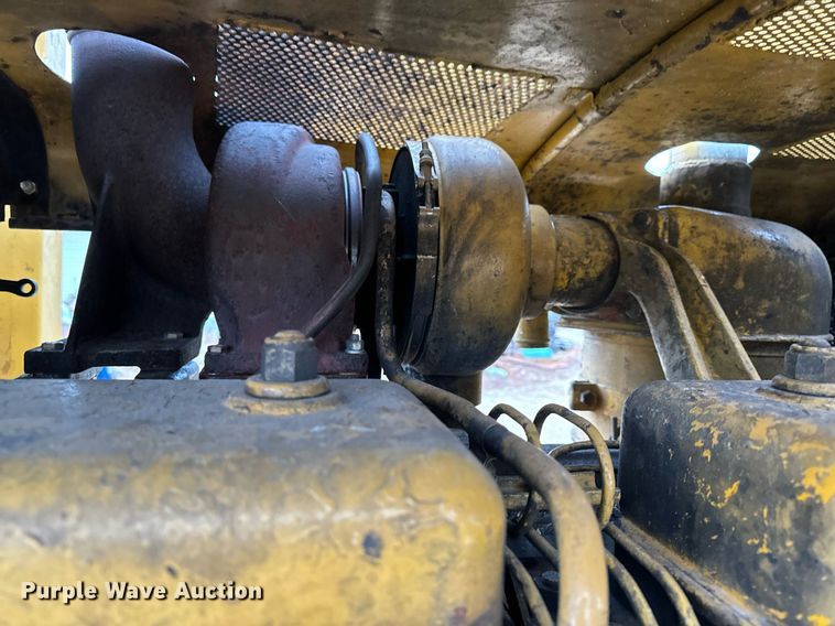 image for item NM9119 1964 Caterpillar D7E dozer