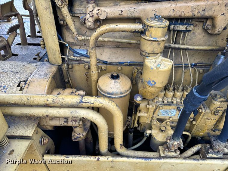 image for item NM9119 1964 Caterpillar D7E dozer