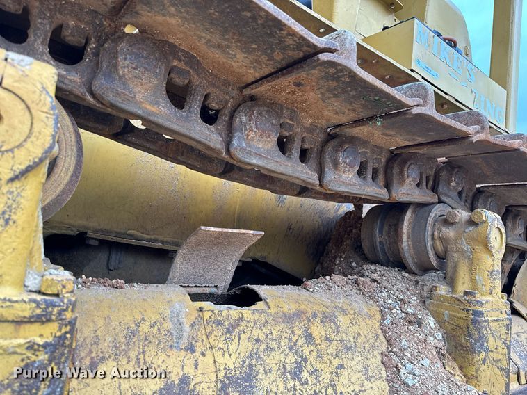 image for item NM9119 1964 Caterpillar D7E dozer