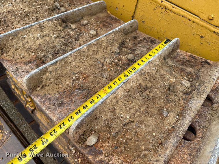 image for item NM9119 1964 Caterpillar D7E dozer