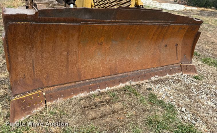 image for item NM9122 1970 Caterpillar D8H dozer