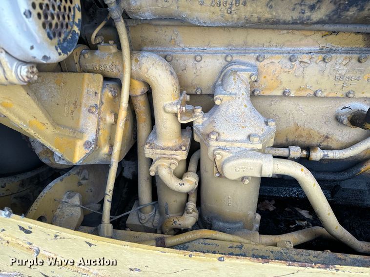 image for item NM9122 1970 Caterpillar D8H dozer