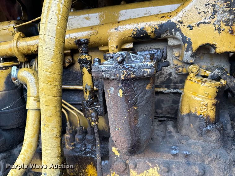 image for item NM9122 1970 Caterpillar D8H dozer