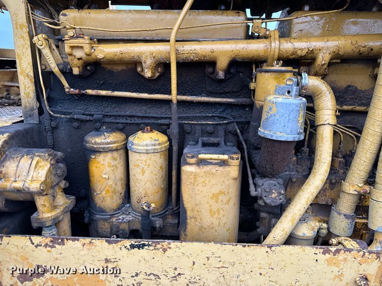 image for item NM9122 1970 Caterpillar D8H dozer