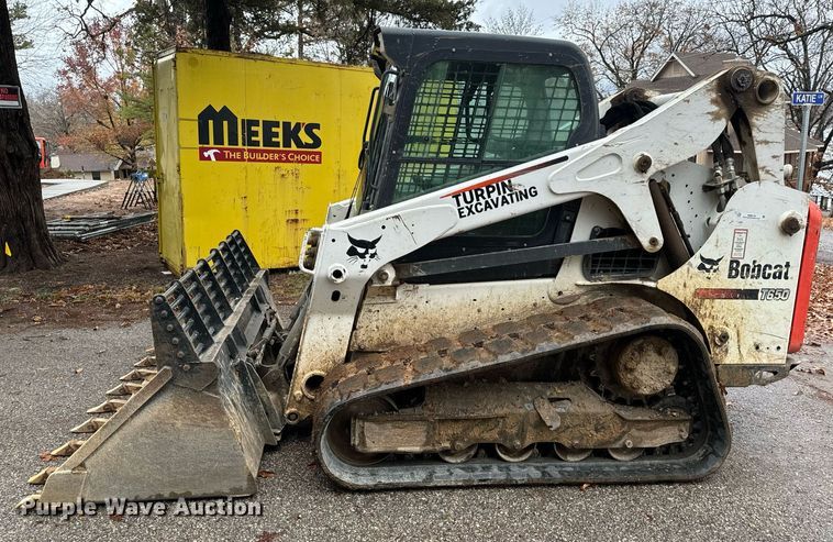 image for item NM9124 2016 Bobcat T650  tracked skid steer loader
