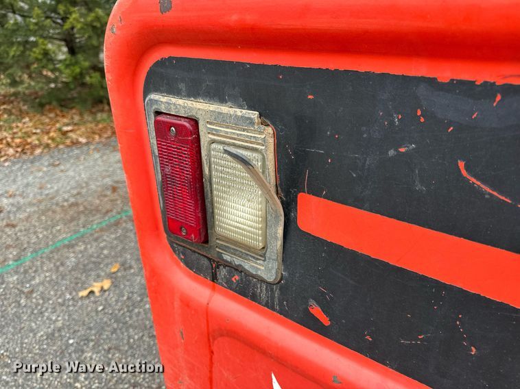 image for item NM9124 2016 Bobcat T650  tracked skid steer loader