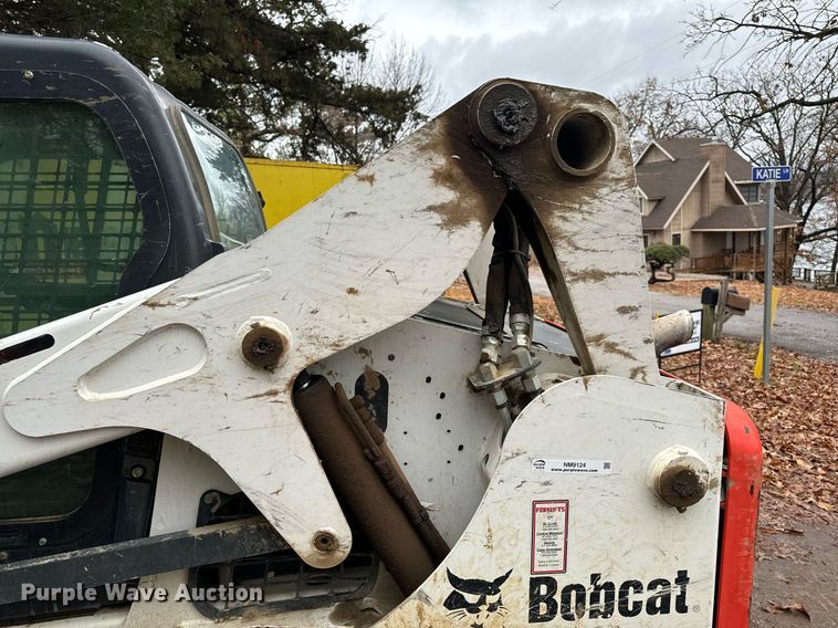 image for item NM9124 2016 Bobcat T650  tracked skid steer loader
