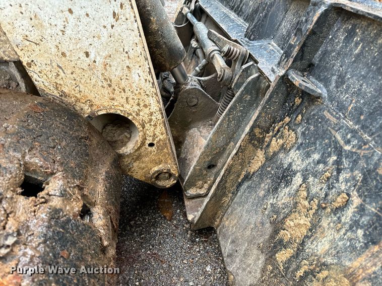 image for item NM9124 2016 Bobcat T650  tracked skid steer loader