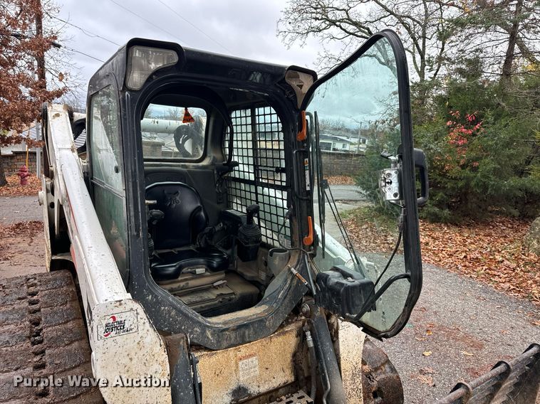 image for item NM9124 2016 Bobcat T650  tracked skid steer loader