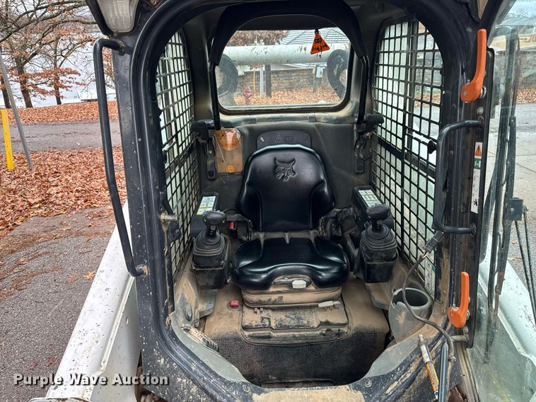 image for item NM9124 2016 Bobcat T650  tracked skid steer loader