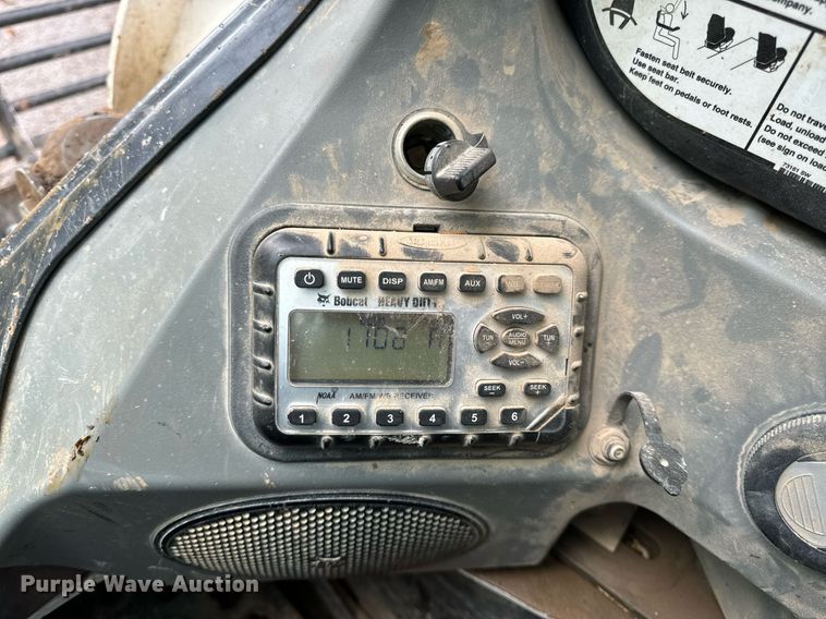 image for item NM9124 2016 Bobcat T650  tracked skid steer loader