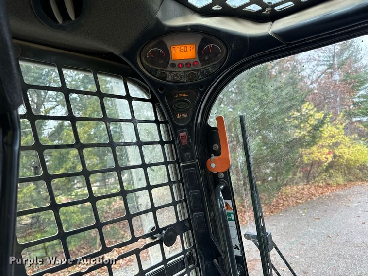 image for item NM9124 2016 Bobcat T650  tracked skid steer loader