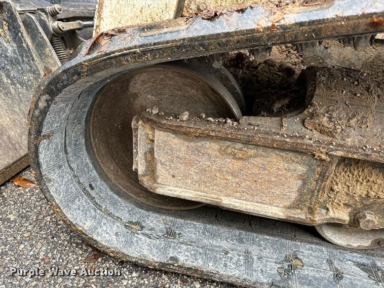 image for item NM9124 2016 Bobcat T650  tracked skid steer loader