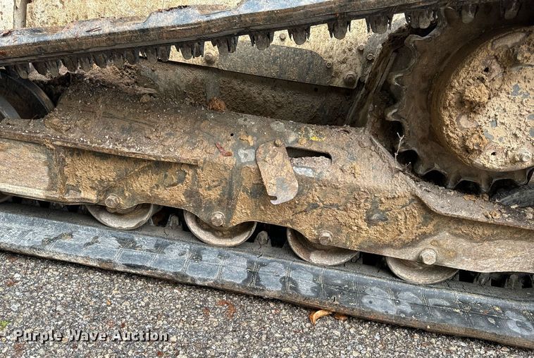 image for item NM9124 2016 Bobcat T650  tracked skid steer loader