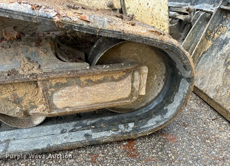 image for item NM9124 2016 Bobcat T650  tracked skid steer loader