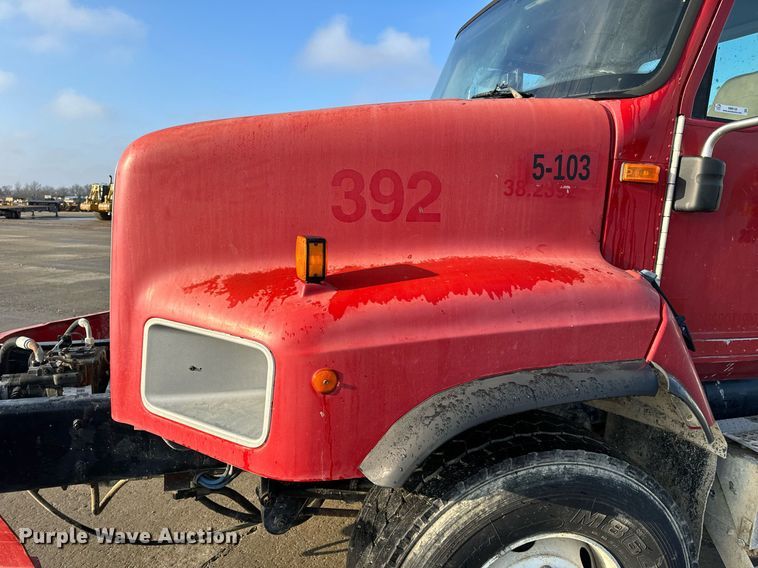 image for item NM9126 2006 International Paystar 5600i  ready mix truck