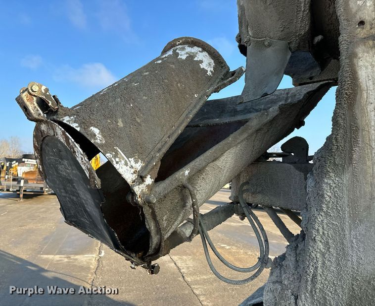 image for item NM9126 2006 International Paystar 5600i  ready mix truck