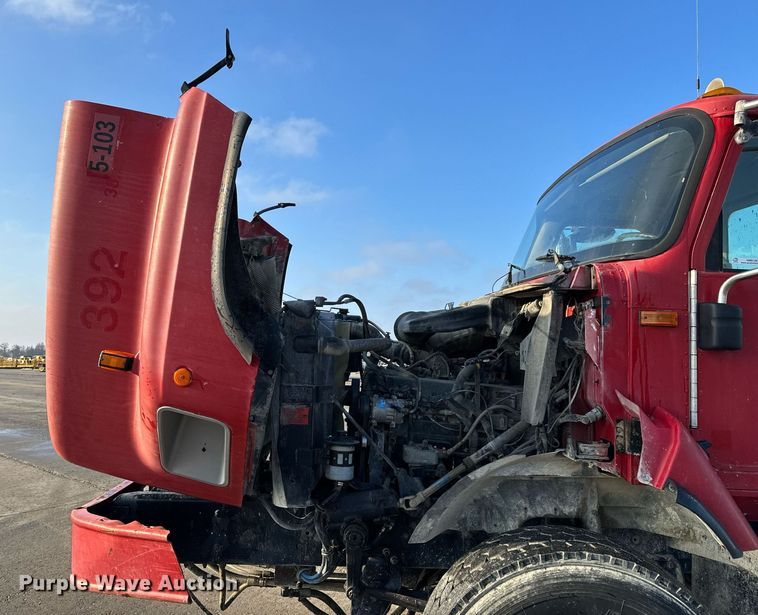 image for item NM9126 2006 International Paystar 5600i  ready mix truck