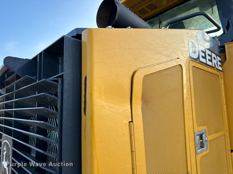 image for item NM9127 2014 John Deere 755k  track loader