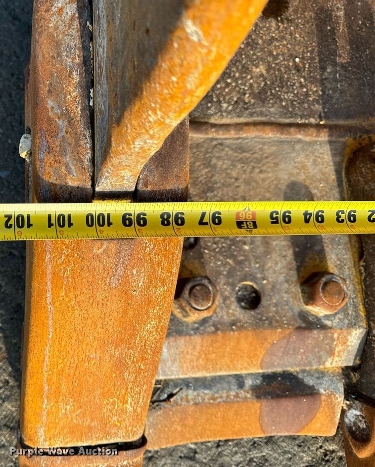 image for item NM9127 2014 John Deere 755k  track loader