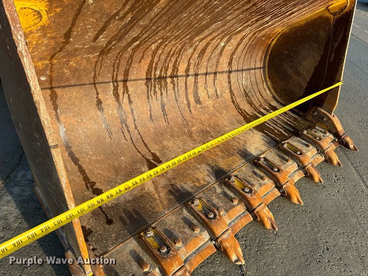 image for item NM9127 2014 John Deere 755k  track loader