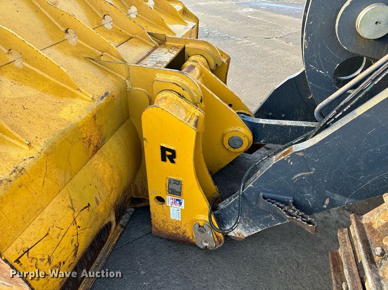 image for item NM9127 2014 John Deere 755k  track loader