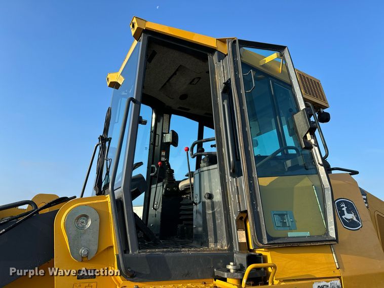 image for item NM9127 2014 John Deere 755k  track loader