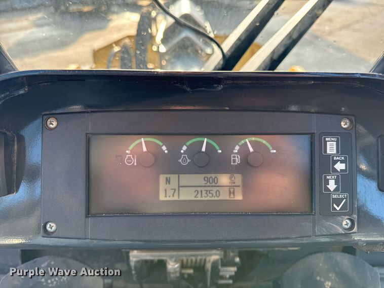 image for item NM9127 2014 John Deere 755k  track loader