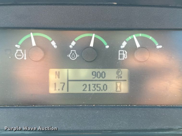 image for item NM9127 2014 John Deere 755k  track loader