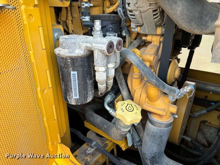 image for item NM9127 2014 John Deere 755k  track loader