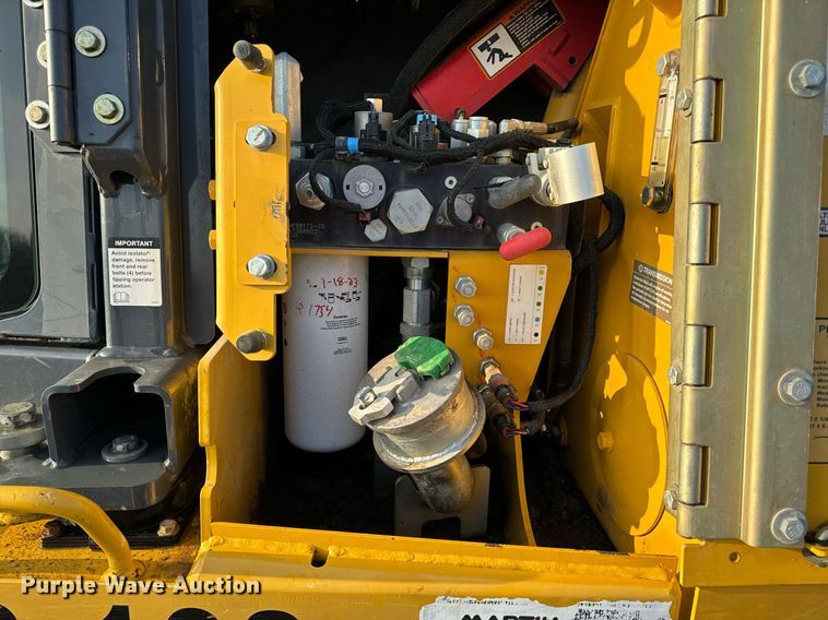 image for item NM9127 2014 John Deere 755k  track loader