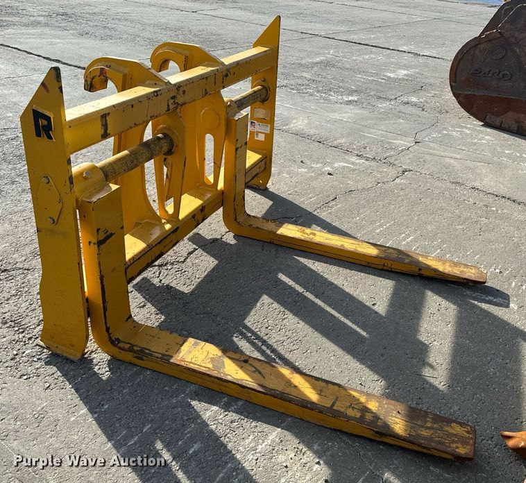 image for item NM9127 2014 John Deere 755k  track loader