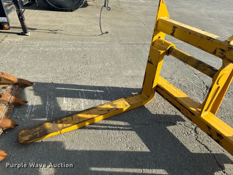 image for item NM9127 2014 John Deere 755k  track loader