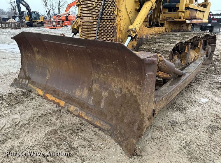 image for item NM9133 1968 Caterpillar D7E  dozer