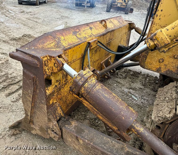 image for item NM9133 1968 Caterpillar D7E  dozer