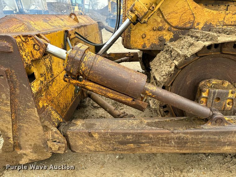 image for item NM9133 1968 Caterpillar D7E  dozer