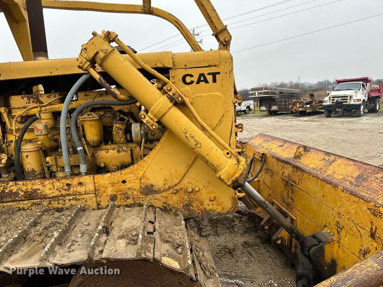 image for item NM9133 1968 Caterpillar D7E  dozer