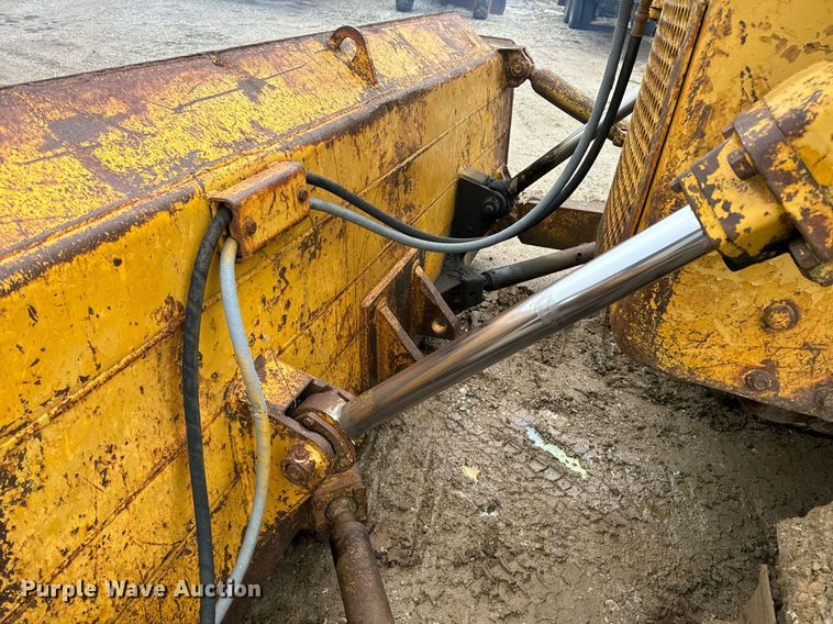 image for item NM9133 1968 Caterpillar D7E  dozer