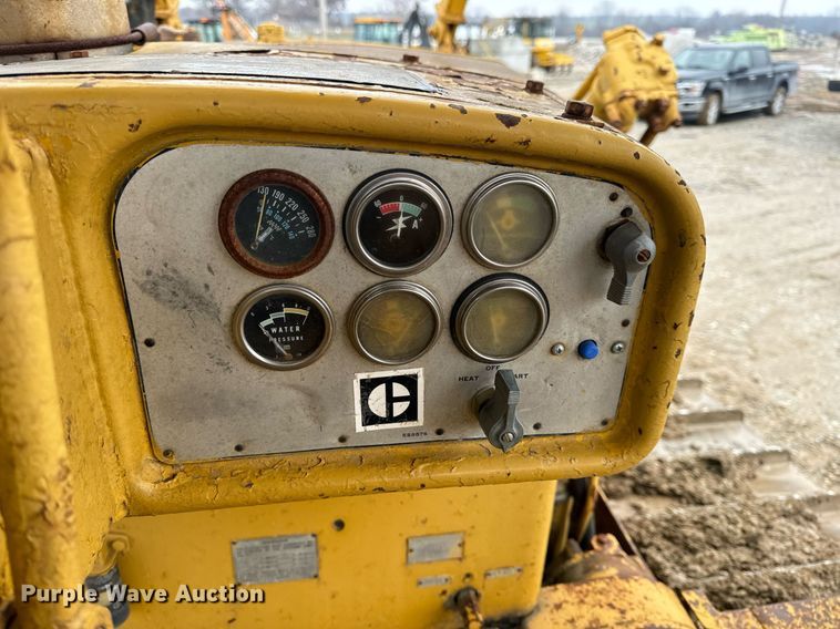 image for item NM9133 1968 Caterpillar D7E  dozer
