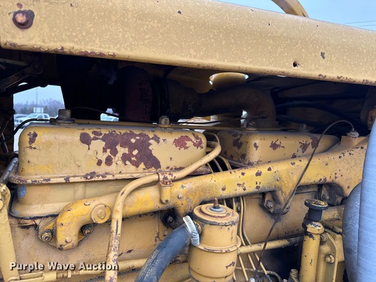 image for item NM9133 1968 Caterpillar D7E  dozer