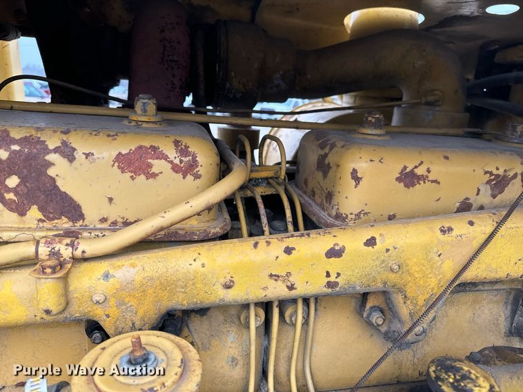 image for item NM9133 1968 Caterpillar D7E  dozer