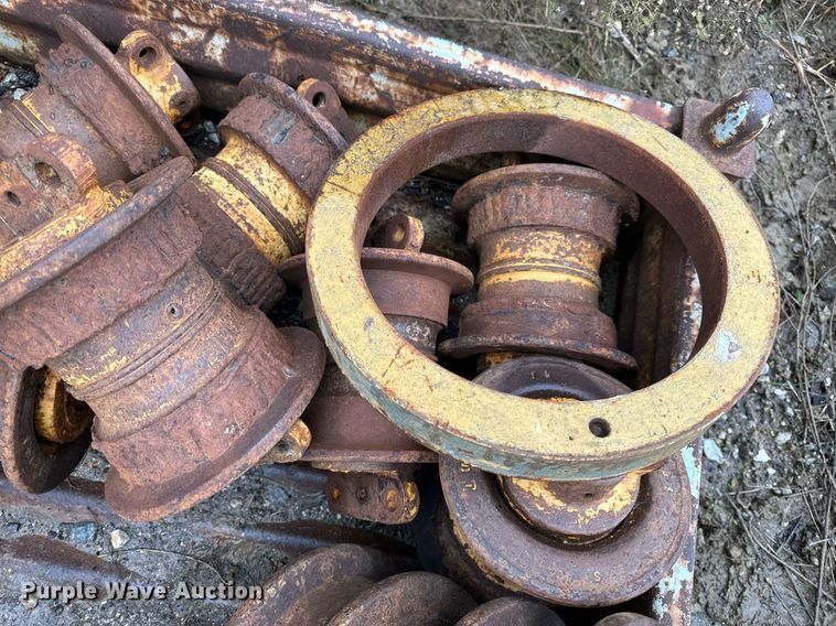 image for item NM9135 Approx. 16 rollers