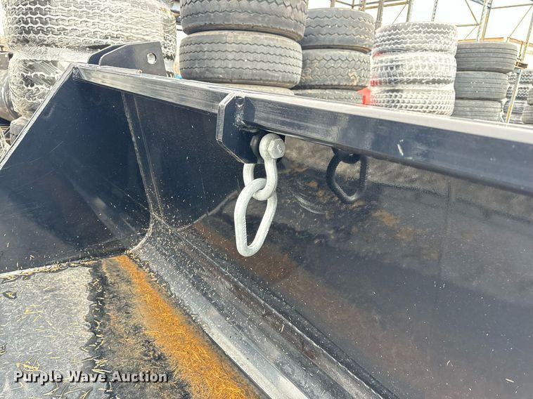 image for item NM9136 2021 MDS 11520-70-129  84" W telehandler bucket