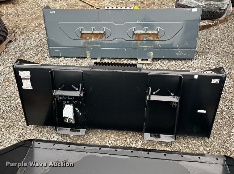 image for item NM9139 2022 Manitou 502511  skid steer bucket