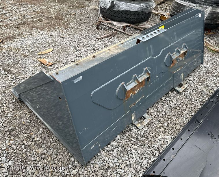 image for item NM9140 90" W skid steer bucket