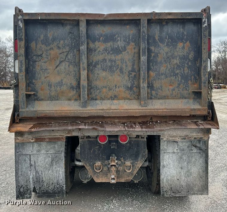 image for item NM9165 1984 Kenworth W900  dump truck