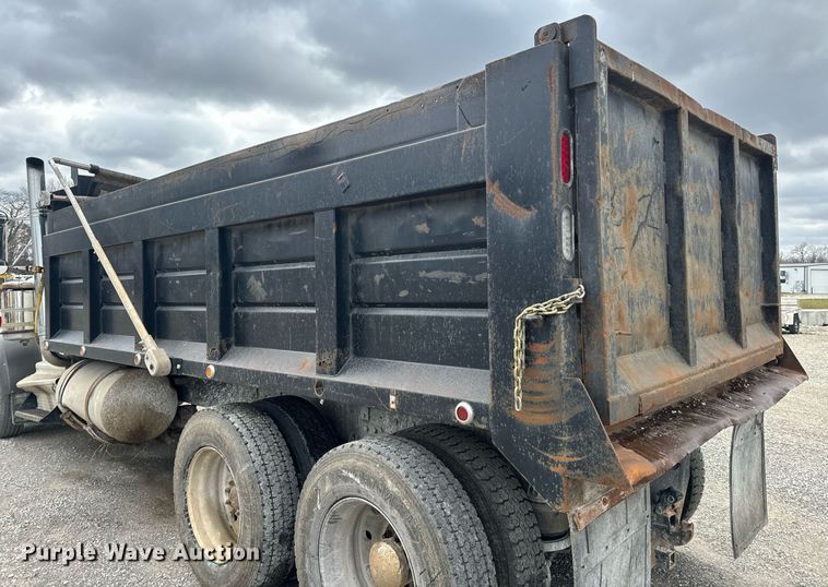 image for item NM9165 1984 Kenworth W900  dump truck