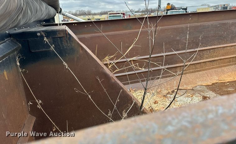 image for item NM9165 1984 Kenworth W900  dump truck