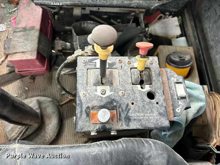 image for item NM9165 1984 Kenworth W900  dump truck